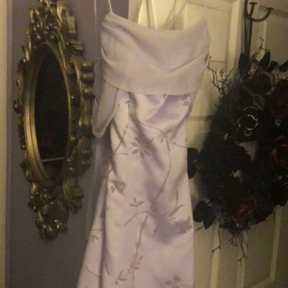 Lilac Lavender brides maid gown prom wedding dress